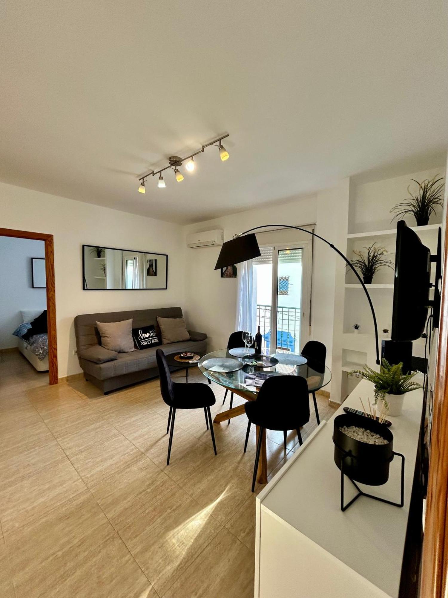 Numali Apartamento Нерха Екстериор снимка